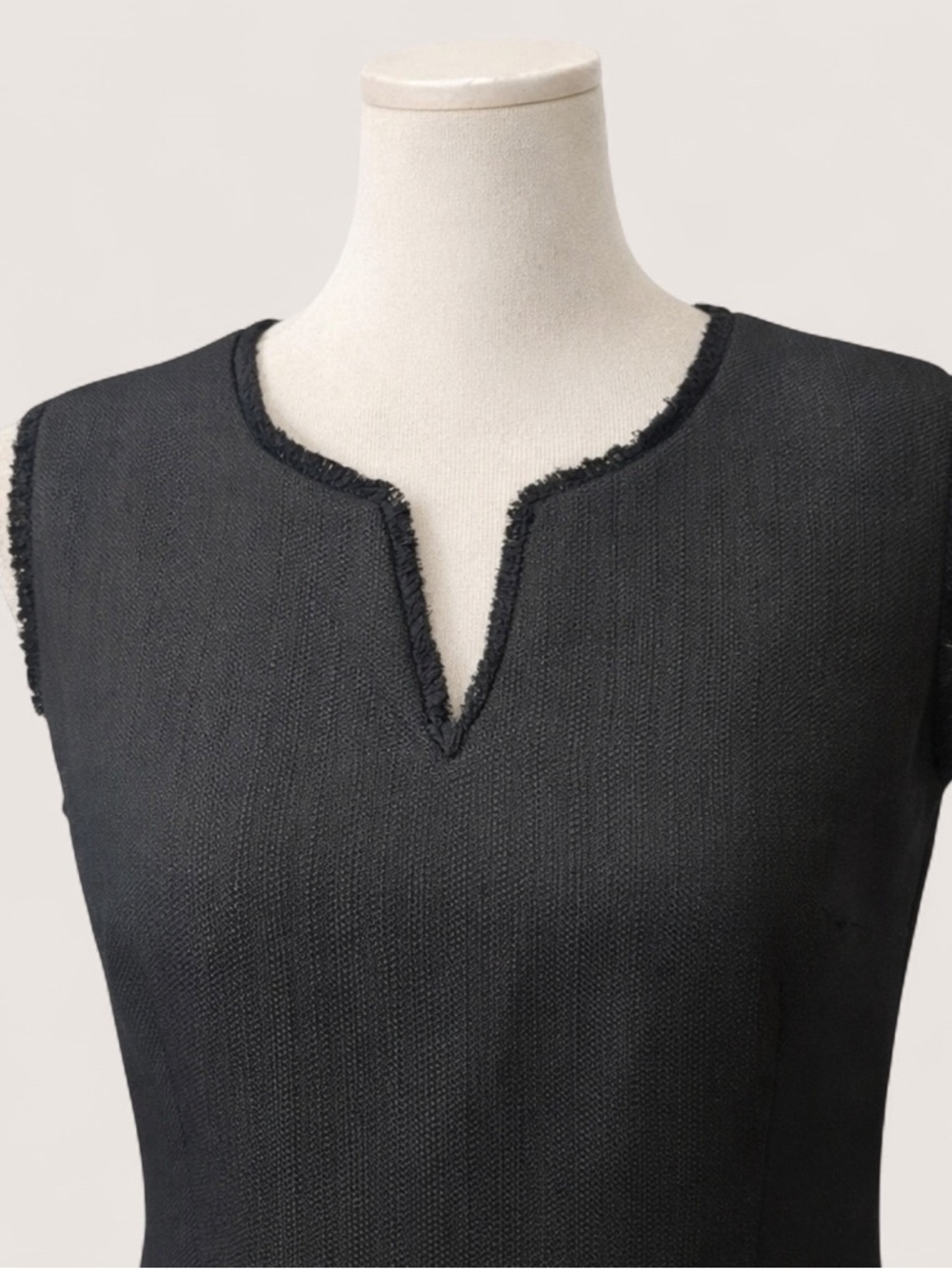 NWT Karl Lagerfeld Paris Sleeveless Black Tweed Shift Dress Pearl Accent Size 6 - Picture 6 of 15